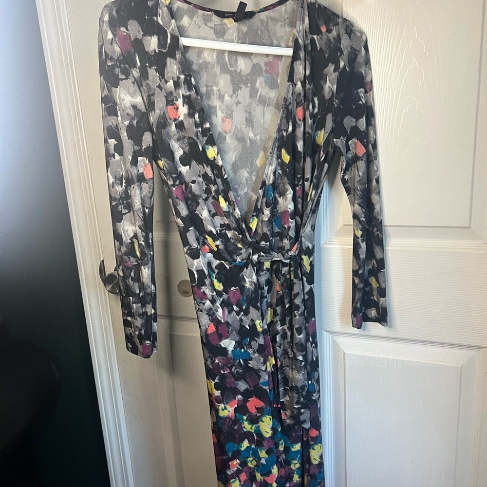 BCBGMaxAzria Long Sleeve Dress with Multicolor Abstract Design